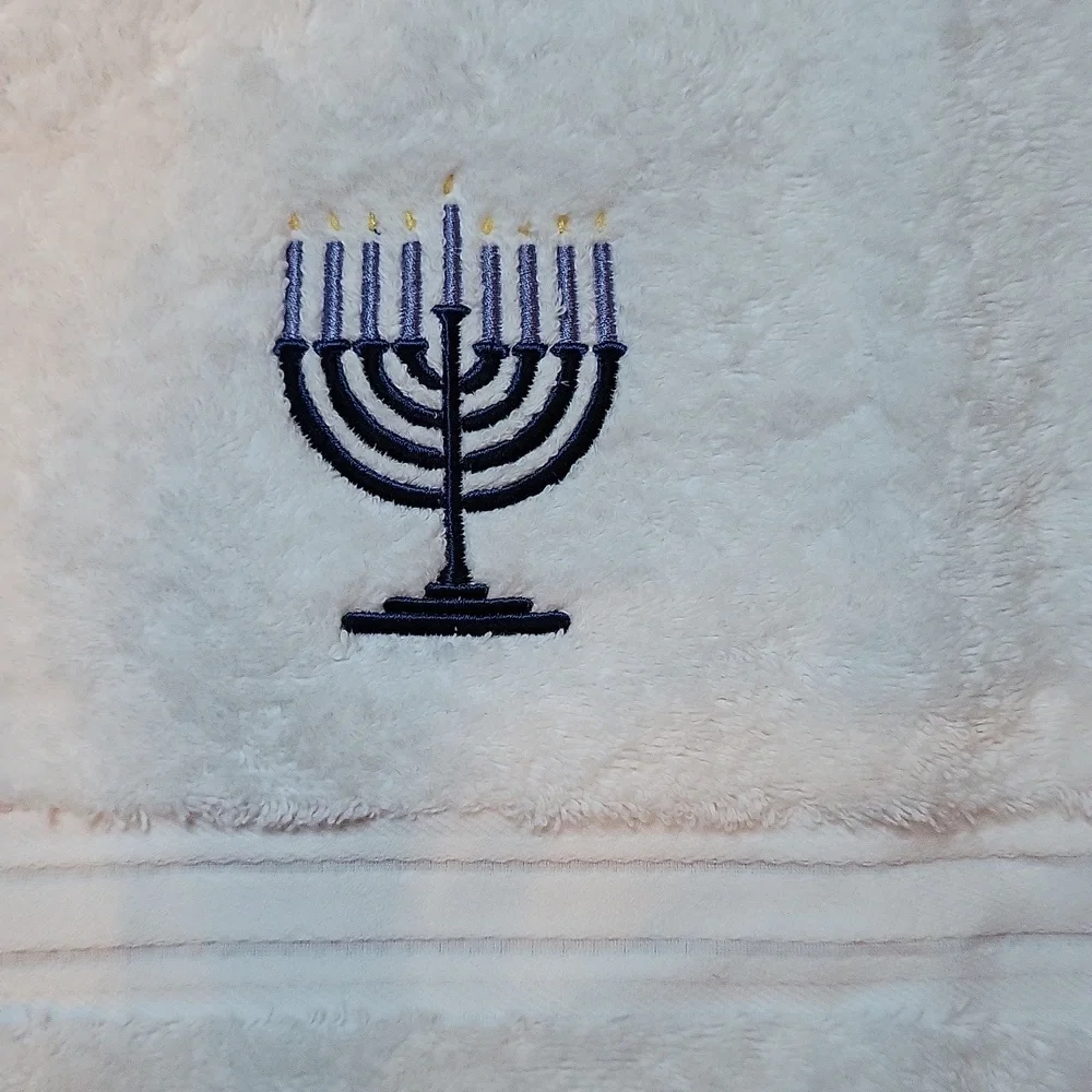NWOT 100% Cotton Menorah Hand Towels- 2 Towels For @celinecote489 - Picture 10 of 10